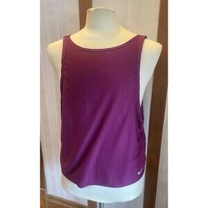 Nike Take Women’s XL Burgundy